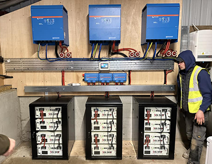 B-LFP48-100E: 60kWh Server Rack Battery | Off Grid Solar System